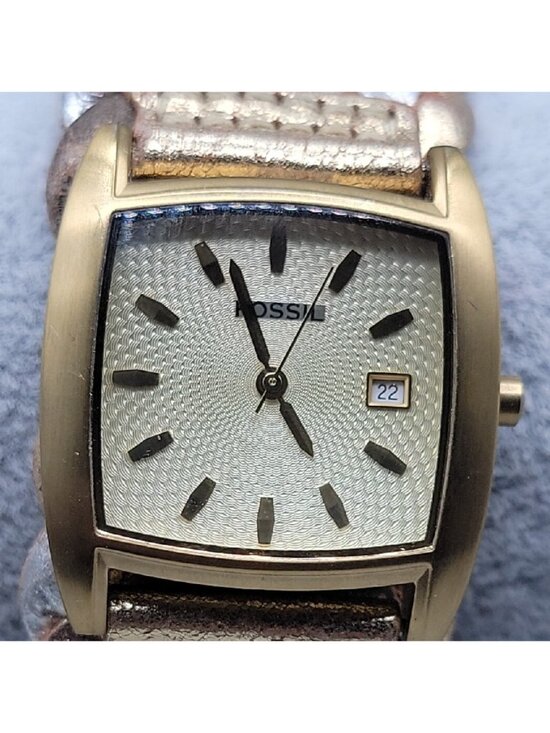Vintage Fossil Ladies JR9017 Square Watch Date Window Woven Leather Band  8\